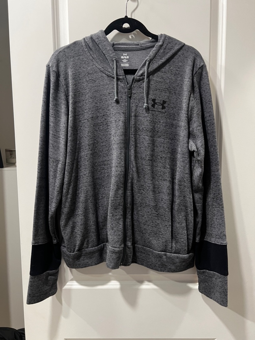 Under Armour Woman’s Charcoal Gray Full-Zip Hoodie Sweatshirt
